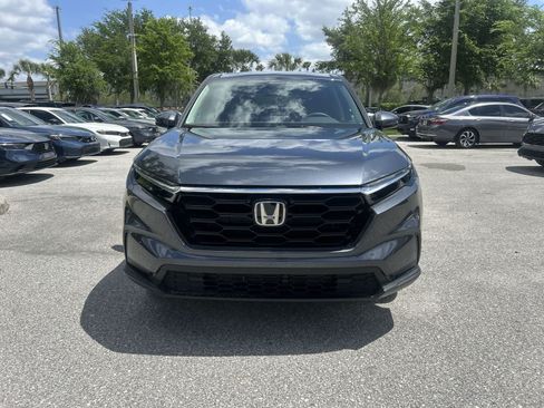 Used 2025 Honda CR-V EX image 9