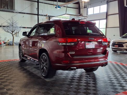 Used 2019 Jeep Grand Cherokee High Altitude AWD/4WD image 4