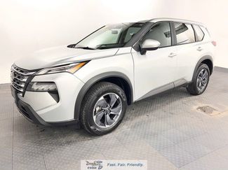 Used 2025 Nissan Rogue SV FWD video 1