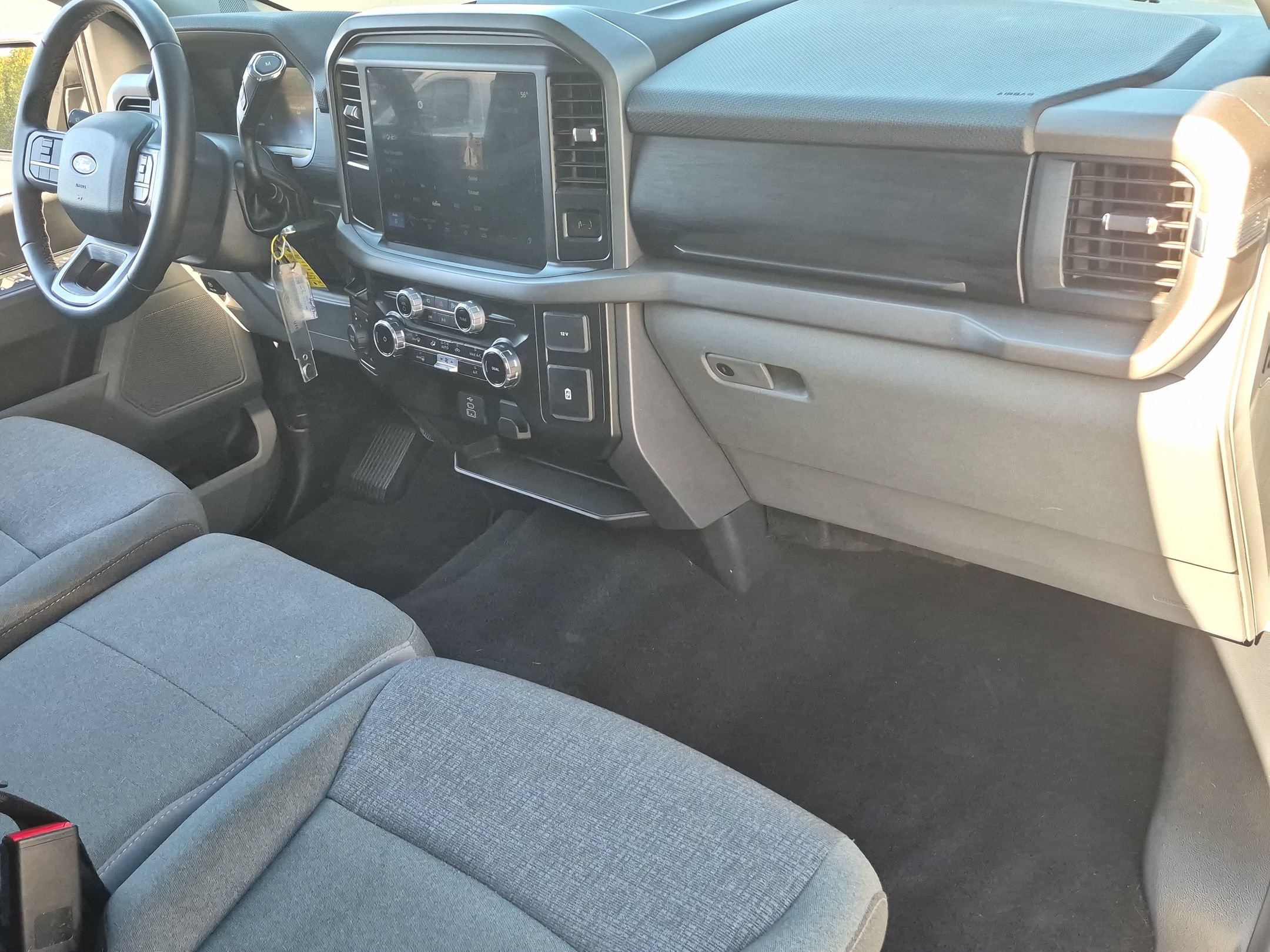 Used 2025 Ford F150 XLT w/ Equipment Group 301A Standard AWD/4WD image 25