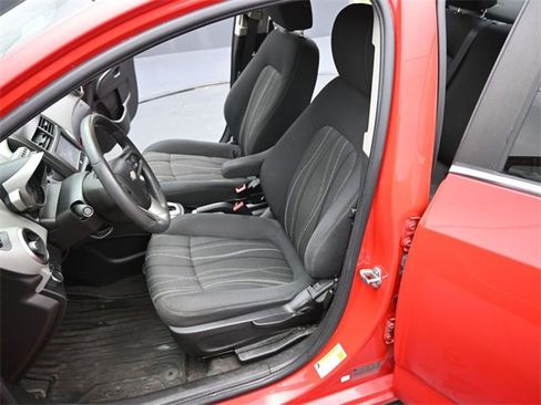 Used 2016 Chevrolet Sonic LT image 11