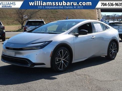 Used 2024 Toyota Prius Limited w/ Limited Premium Package image 4