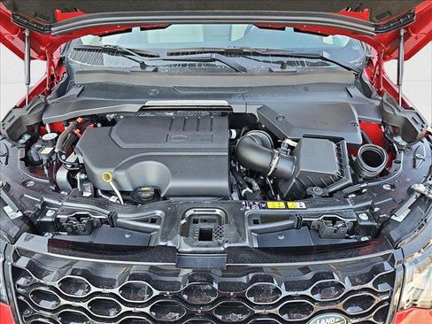 New 2025 Land Rover Discovery Sport S image 29