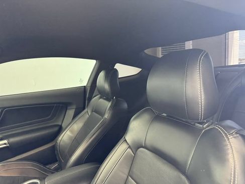 Used 2021 Ford Mustang GT Premium w/ Equipment Group 401A RWD image 5