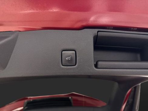 Used 2024 Ford Escape ST-Line Select w/ Tech Pack #2 image 16