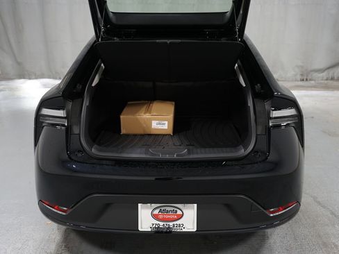 New 2026 Toyota Prius Plug-In Hybrid FWD image 33