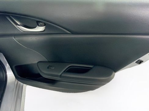 Used 2020 Honda Civic Sport image 27