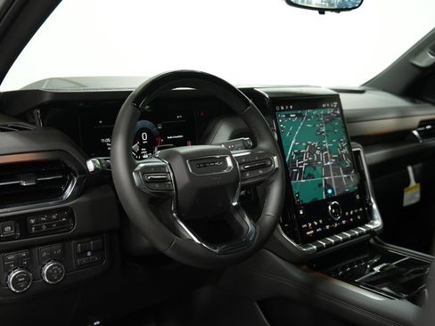 New 2026 GMC Yukon Denali w/ Denali Reserve Package image 36