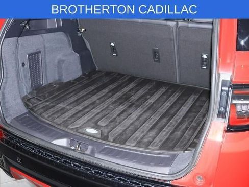 Used 2025 Land Rover Discovery Sport Dynamic SE AWD/4WD image 25
