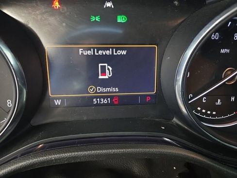 Used 2021 Buick Encore GX Essence w/ Sport Touring Package FWD image 6