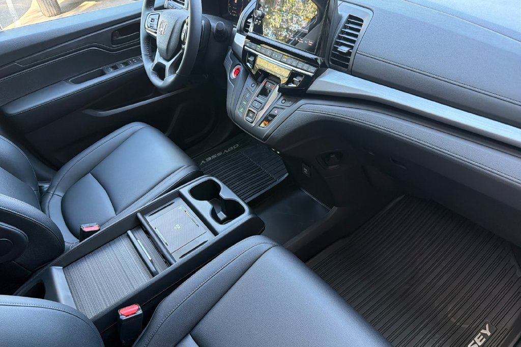 New 2027 Honda Odyssey EX-L image 13