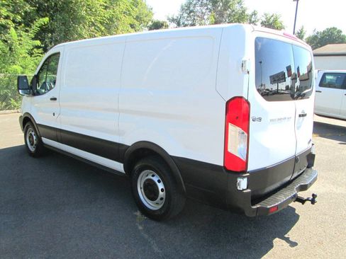 Used 2019 Ford Transit 150 130 Low Roof image 3