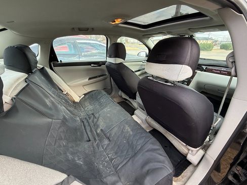 Used 2014 Chevrolet Impala LT w/ LT Sunroof Package image 8