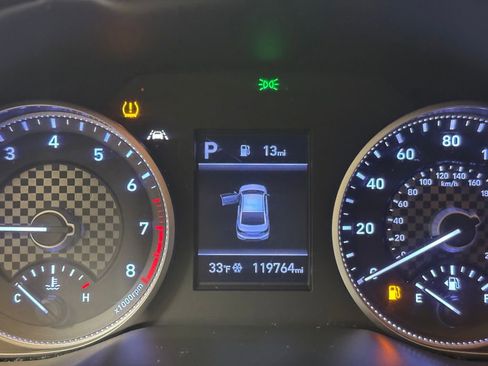 Used 2019 Hyundai Elantra SEL image 27