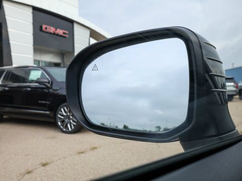 Used 2025 Kia Telluride S FWD image 26