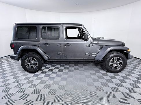 Used 2019 Jeep Wrangler Unlimited Sport S image 8