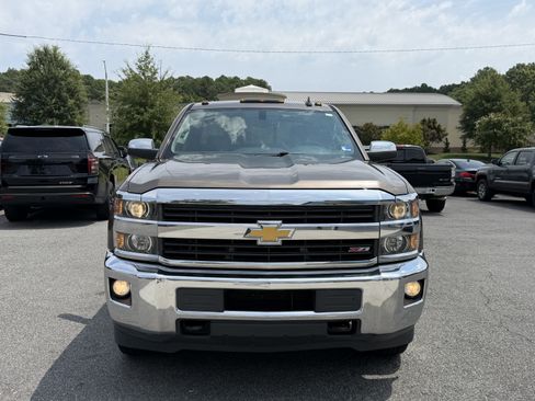 Used 2015 Chevrolet Silverado 2500 LTZ w/ Z71 Package, Off-Road AWD/4WD image 3