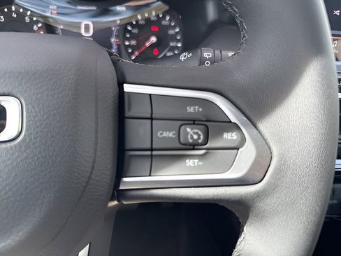 New 2026 Jeep Compass Latitude image 19