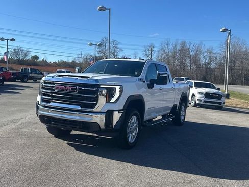 Certified 2024 GMC Sierra 3500 SLT w/ SLT Premium Package image 8