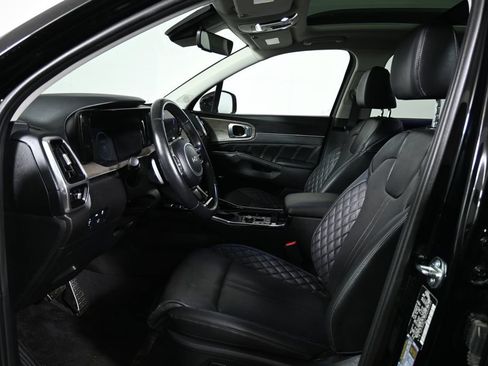 Used 2023 Kia Sorento SX Prestige AWD/4WD image 3