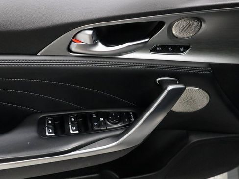 Used 2023 Kia Stinger GT2 image 25