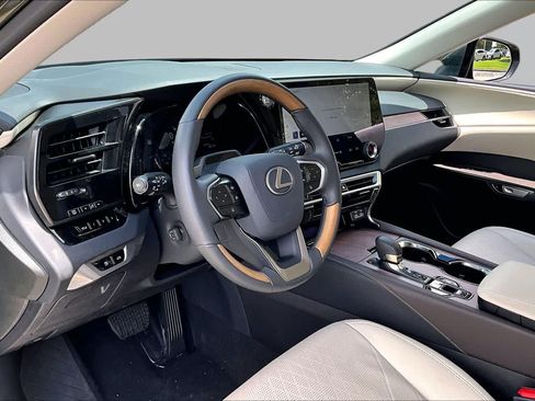 Used 2026 Lexus RX 350 Premium Plus w/ Convenience Package FWD image 15