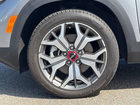 Certified 2023 Kia Seltos SX w/ SX Sunroof Package AWD/4WD image 35