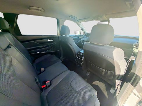 Used 2019 Hyundai Santa Fe SEL image 27