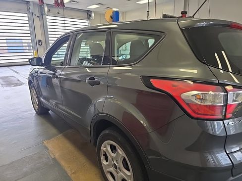 Used 2018 Ford Escape S FWD image 4