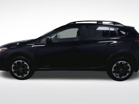 Used 2023 Subaru Crosstrek 2.0i Premium image 5