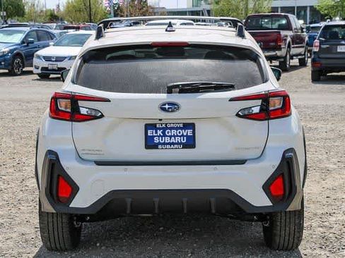 Certified 2025 Subaru Crosstrek 2.5i Limited AWD/4WD image 3
