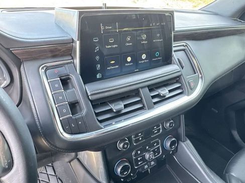 Used 2023 Chevrolet Tahoe Z71 w/ Luxury Package image 13