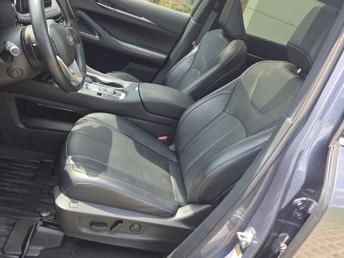 Certified 2023 INFINITI QX60 Sensory w/ Vision Package AWD/4WD image 16
