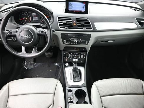 Used 2018 Audi Q3 2.0T Premium FWD image 19