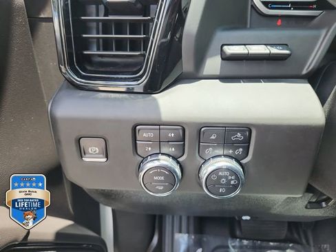 Certified 2024 GMC Sierra 2500 AT4 w/ AT4 Premium Plus Package AWD/4WD image 21