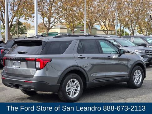 New 2026 Ford Explorer Active image 9