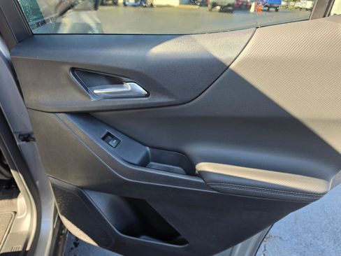 New 2026 Chevrolet Equinox LT w/ Convenience Package II FWD image 14