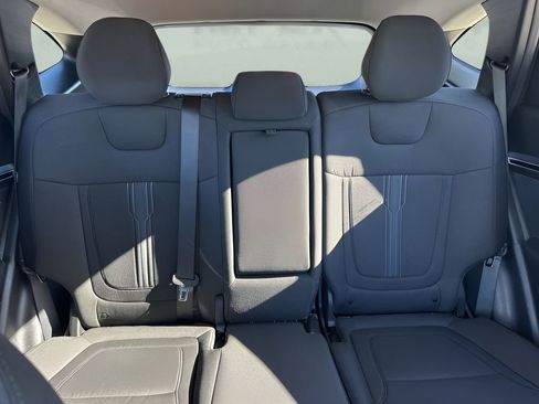 Used 2024 Hyundai Tucson SEL image 11