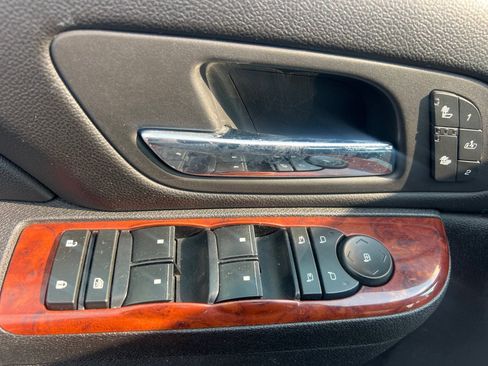 Used 2012 Chevrolet Tahoe LT AWD/4WD image 28