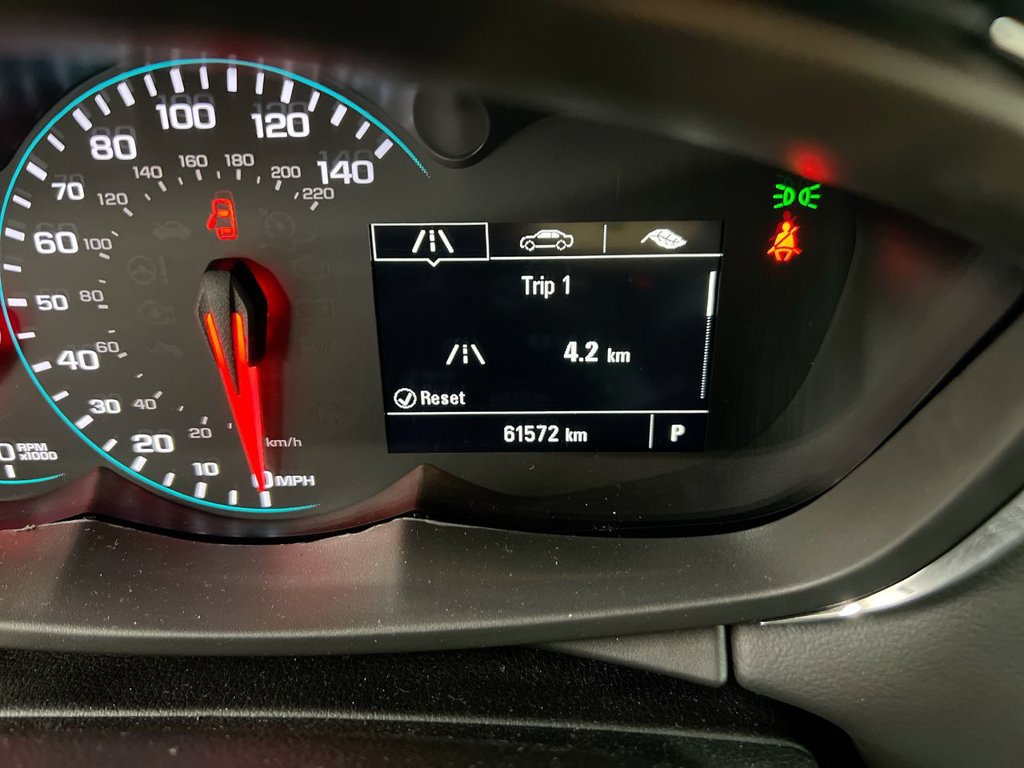 Used 2022 Chevrolet Trax LT AWD/4WD image 13