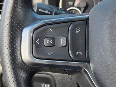 New 2026 RAM 1500 Express AWD/4WD image 13
