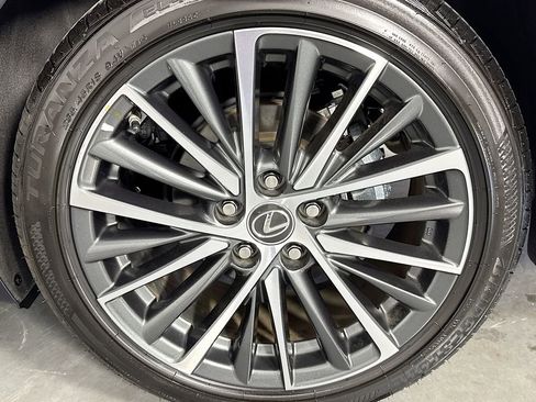 Used 2025 Lexus ES 350 w/ Premium Package image 32