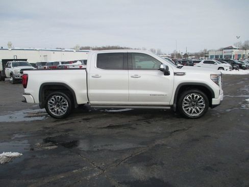 Used 2025 GMC Sierra 1500 Denali Ultimate image 5
