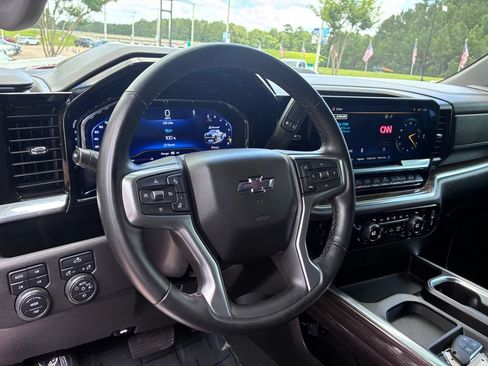 Used 2024 Chevrolet Silverado 1500 LT Trail Boss w/ Protection Package AWD/4WD image 26