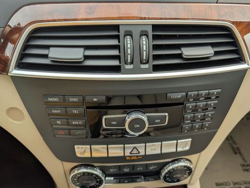 Used 2013 Mercedes-Benz C 300 Sport image 18