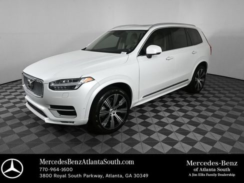 Used 2022 Volvo XC90 T6 Inscription w/ Lounge Package AWD/4WD image 1