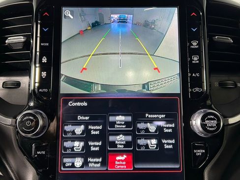 Used 2020 RAM 1500 Laramie image 21