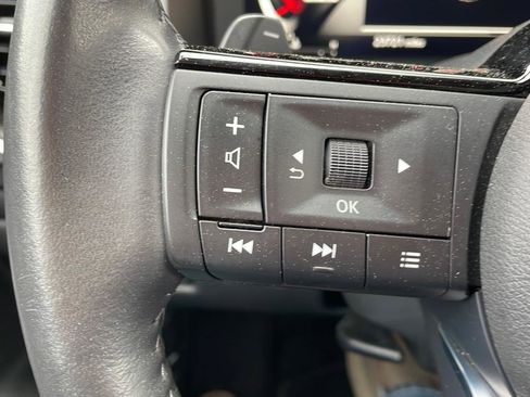 Certified 2024 Nissan Rogue Platinum w/ Platinum Premium Package image 15