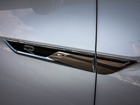 New 2026 Volkswagen Atlas SEL Premium R-Line image 21