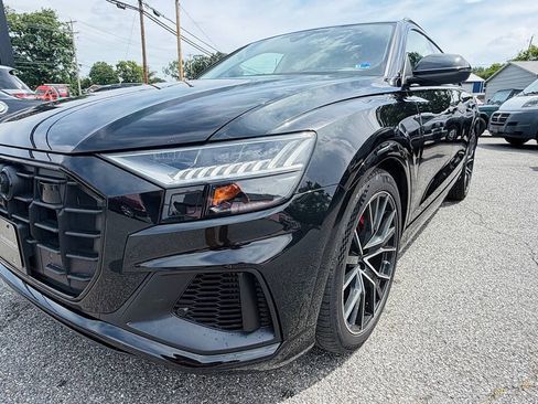 Used 2023 Audi Q8 Prestige AWD/4WD image 10